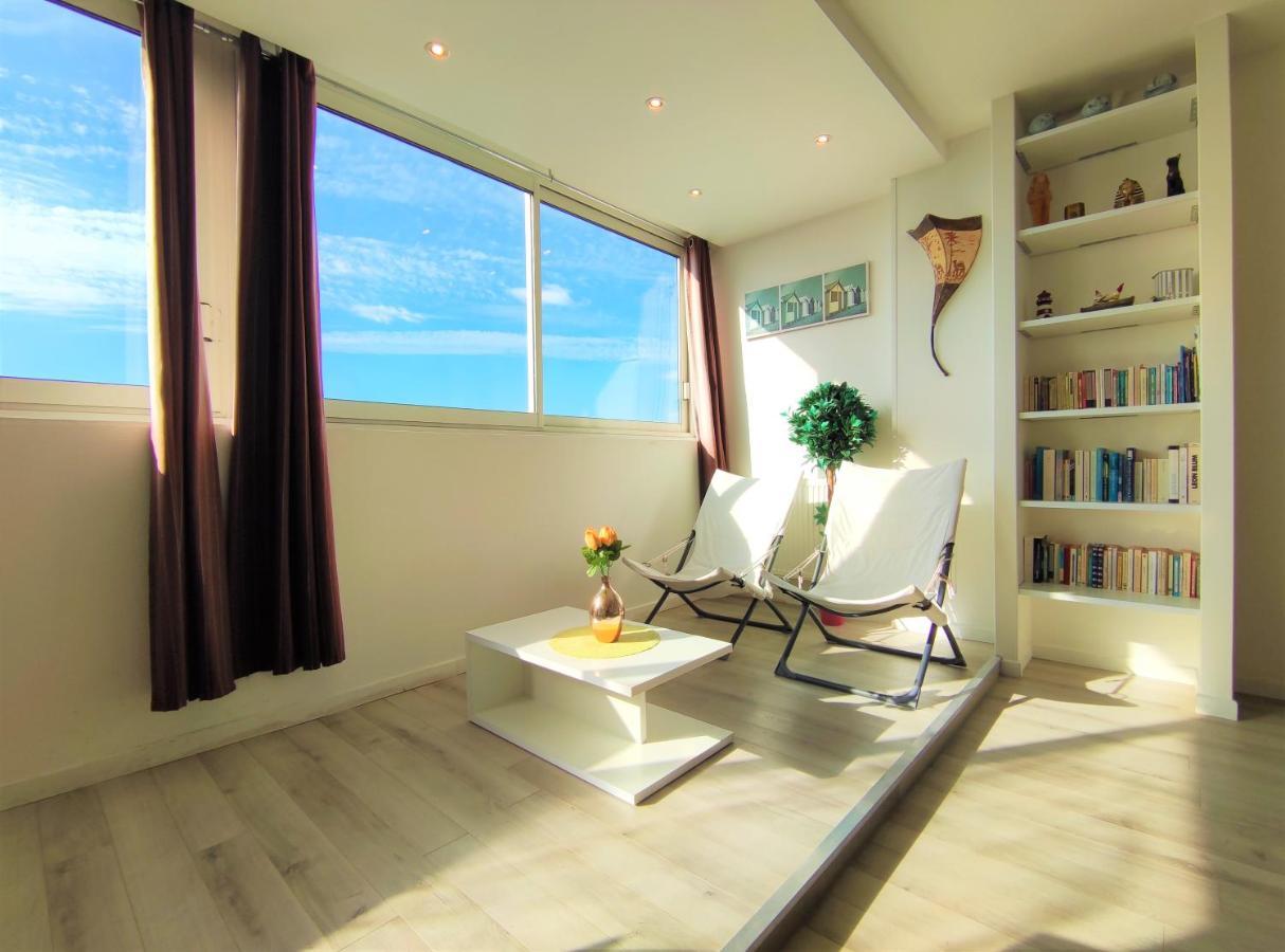 6 Appartements Et 4 Adresses A Mi-Chemin Entre Le Vieux Port Et L Ile De Re La Rochelle  Exterior foto